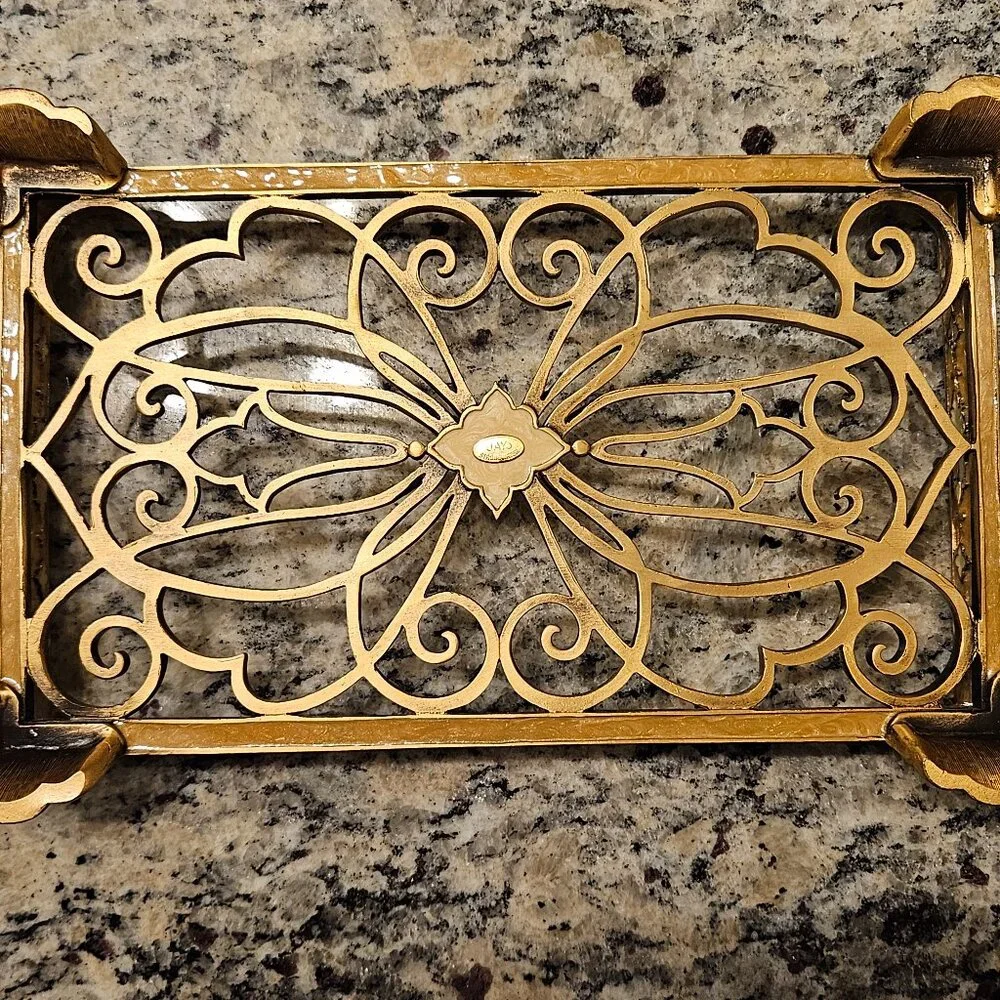 RARE JAY STRONGWATER ARABESQUE SCROLL GUEST TOWEL TISSUE HOLDER BATH VANITY TRAY